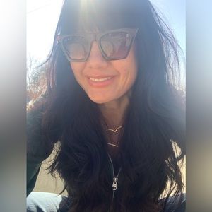 Meet your Posher, Andrea